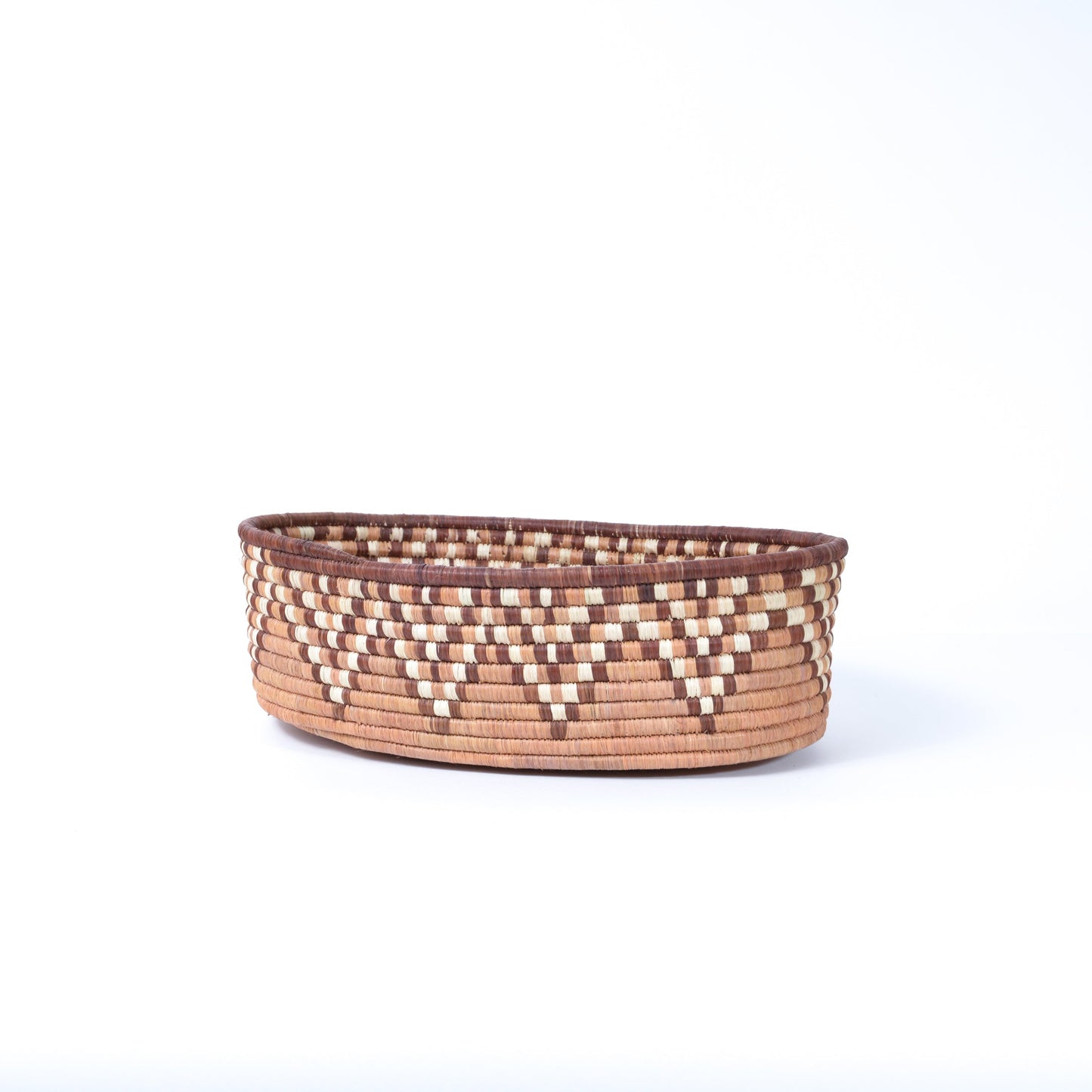 Zig Zag Bread Basket - Cultivate Collection, Made from Banana Fiber