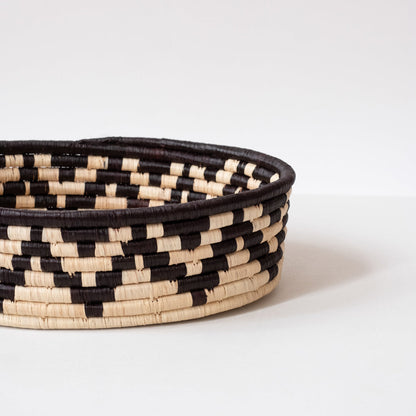 Zig Zag Bread Basket - Cultivate Collection, Made from Banana Fiber