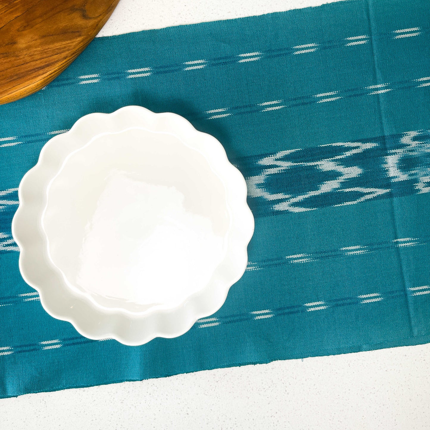 Serpentine Ikat Woven Placemat and Table Runner