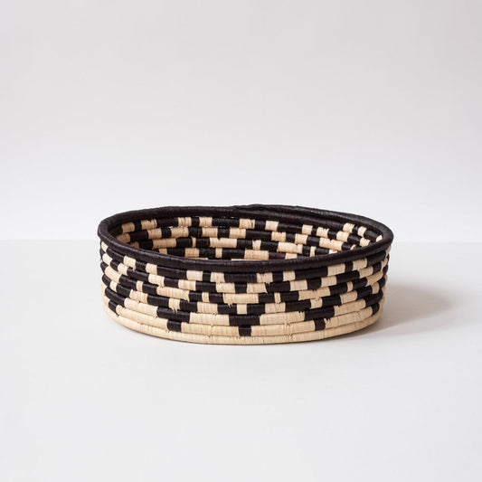 Zig Zag Bread Basket - Cultivate Collection, Made from Banana Fiber