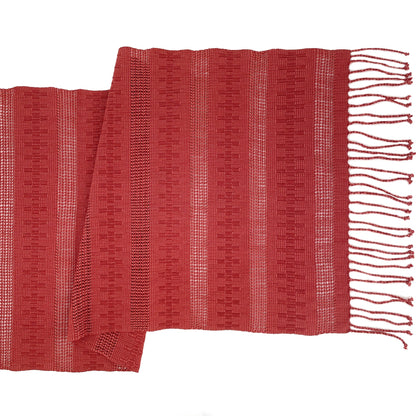 Calado Table Runner