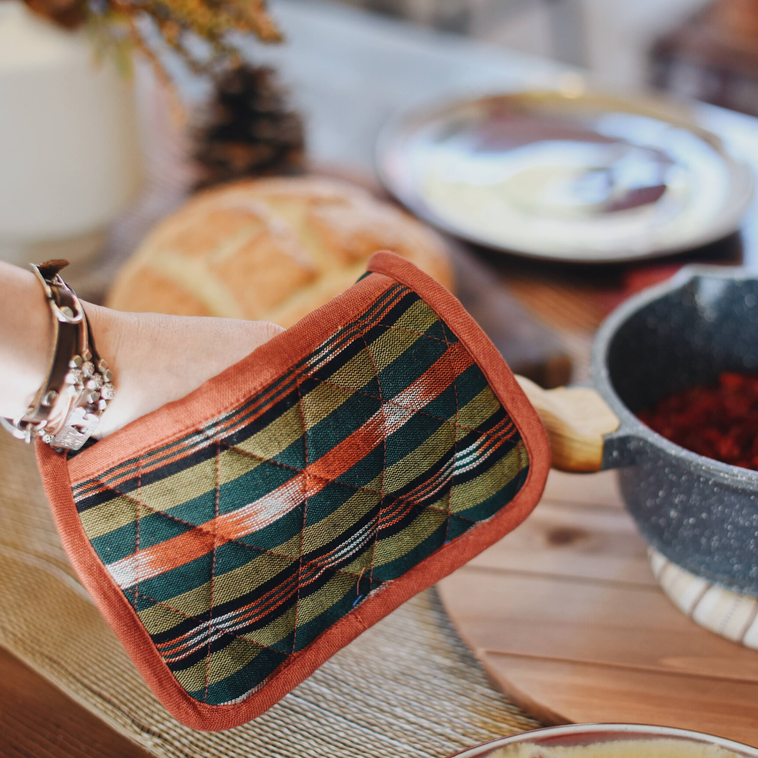 Skillet Handle Holders and Stylish Cotton and Denim Pot Holders in Various Designs